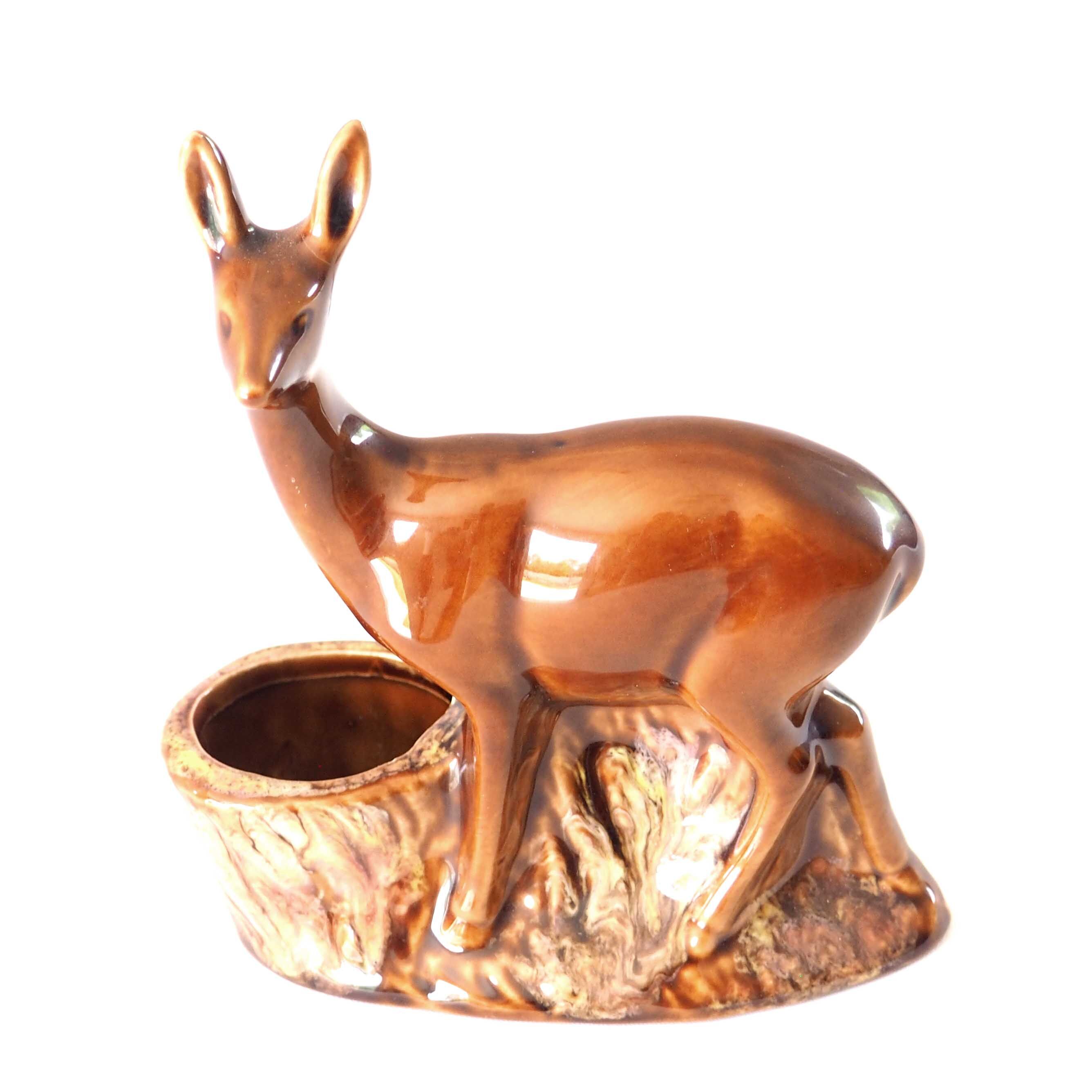 Vase Art Déco aux Six Biches en Faience Fine - Boch Frères La Louvière - Quand Même