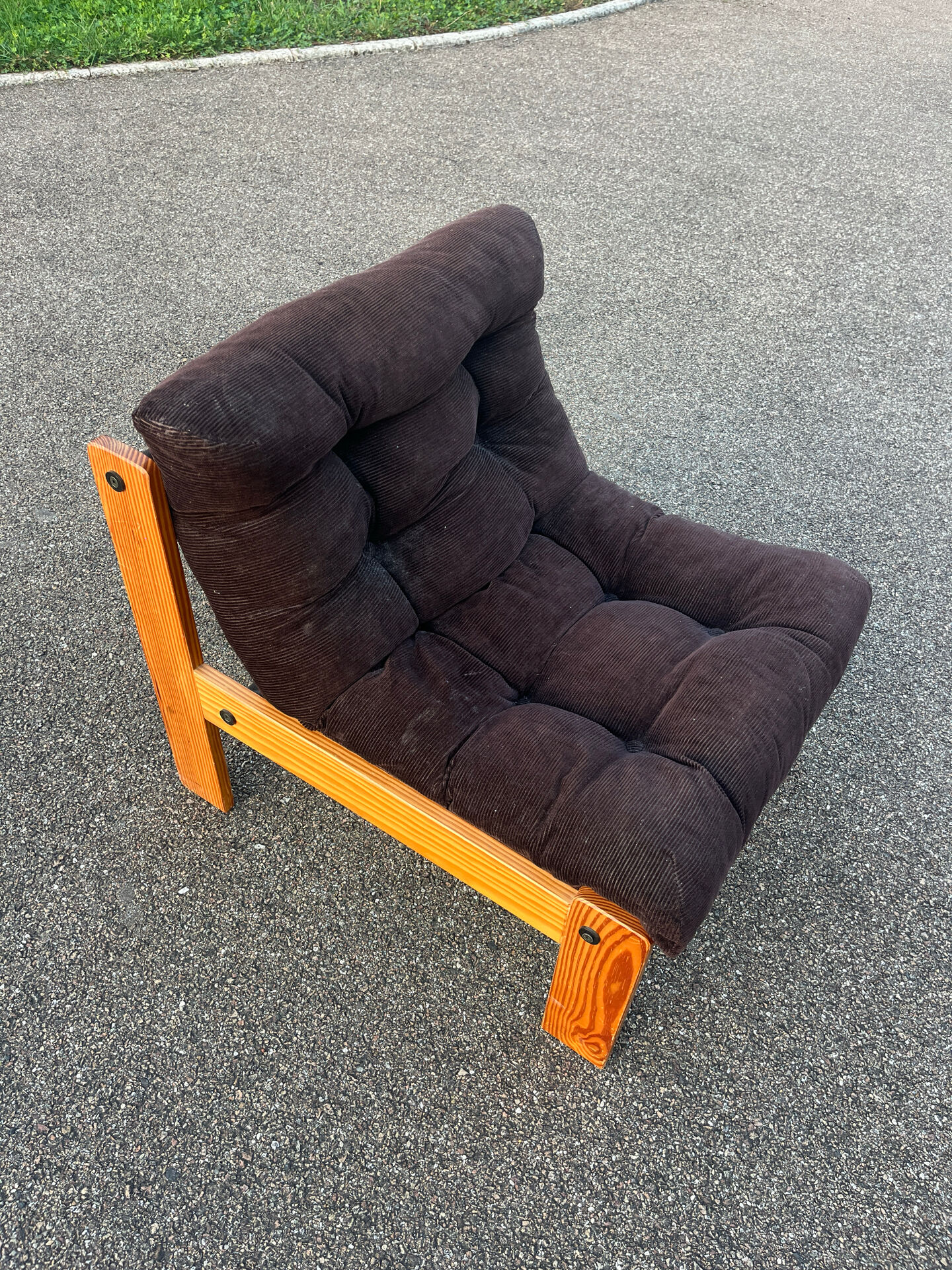 Vintage velvet and pine armchair 1970