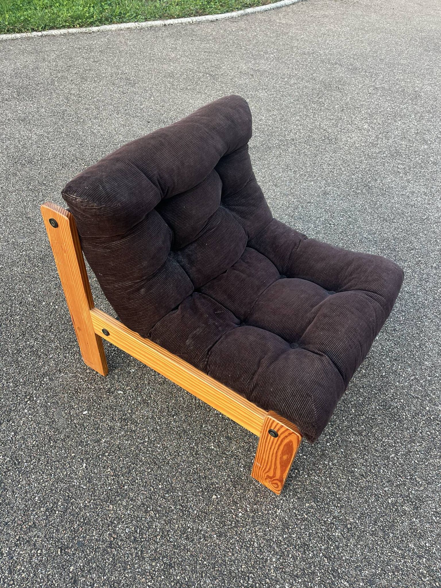 Vintage velvet and pine armchair 1970
