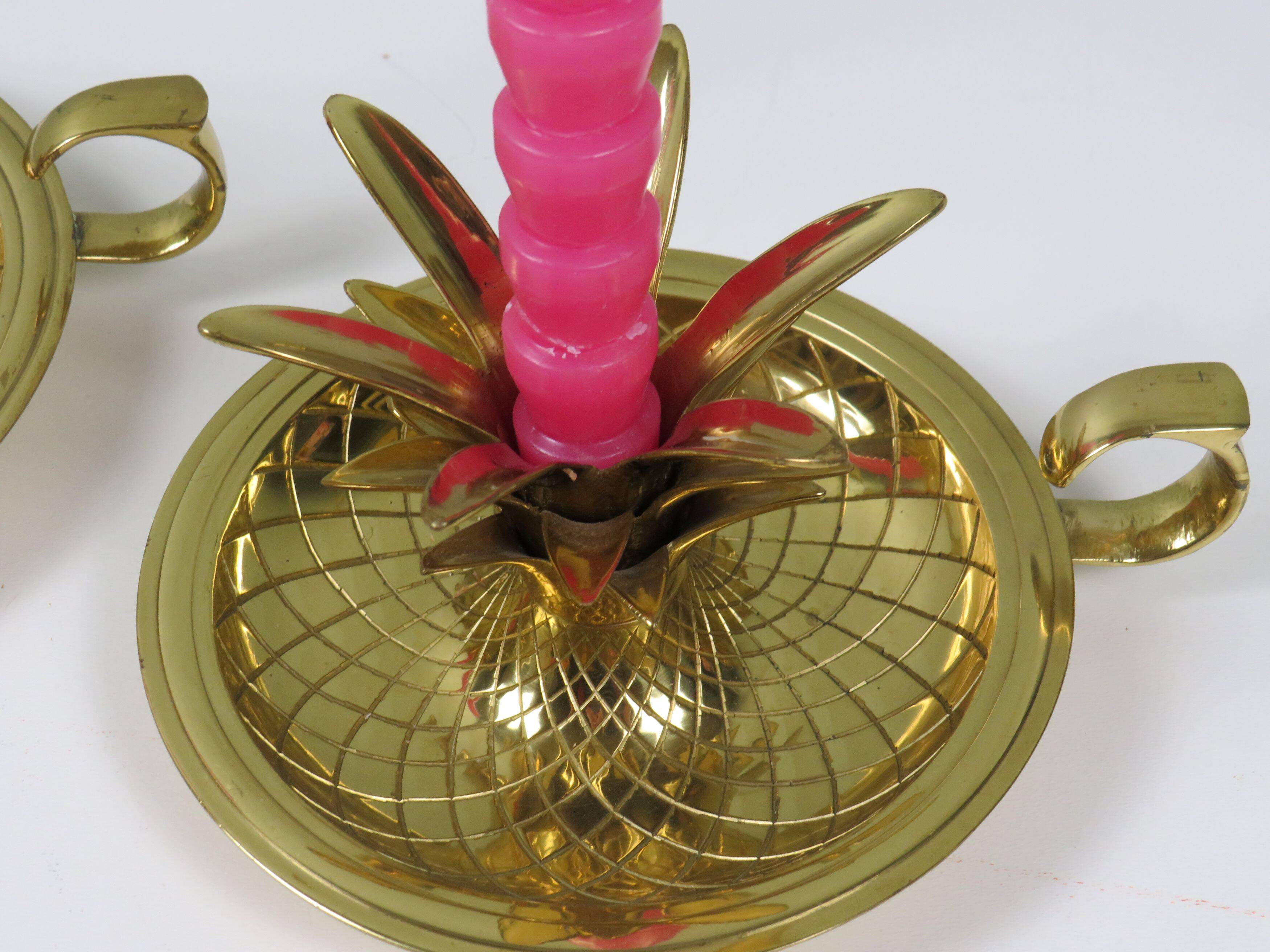 Elegant pineapple candlesticks in lacquered brass 1970-1980