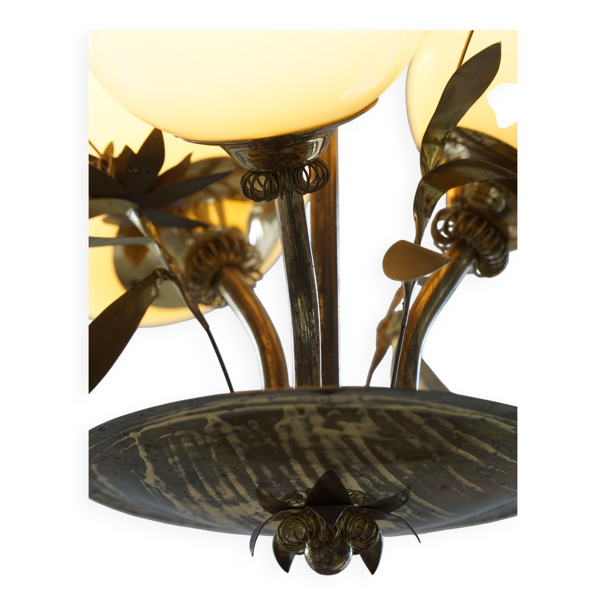 Mid-century glass and brass chandelier, model 501-3 by Stockmann, Finland, 1940s.