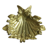 Empty pocket in art nouveau bronze