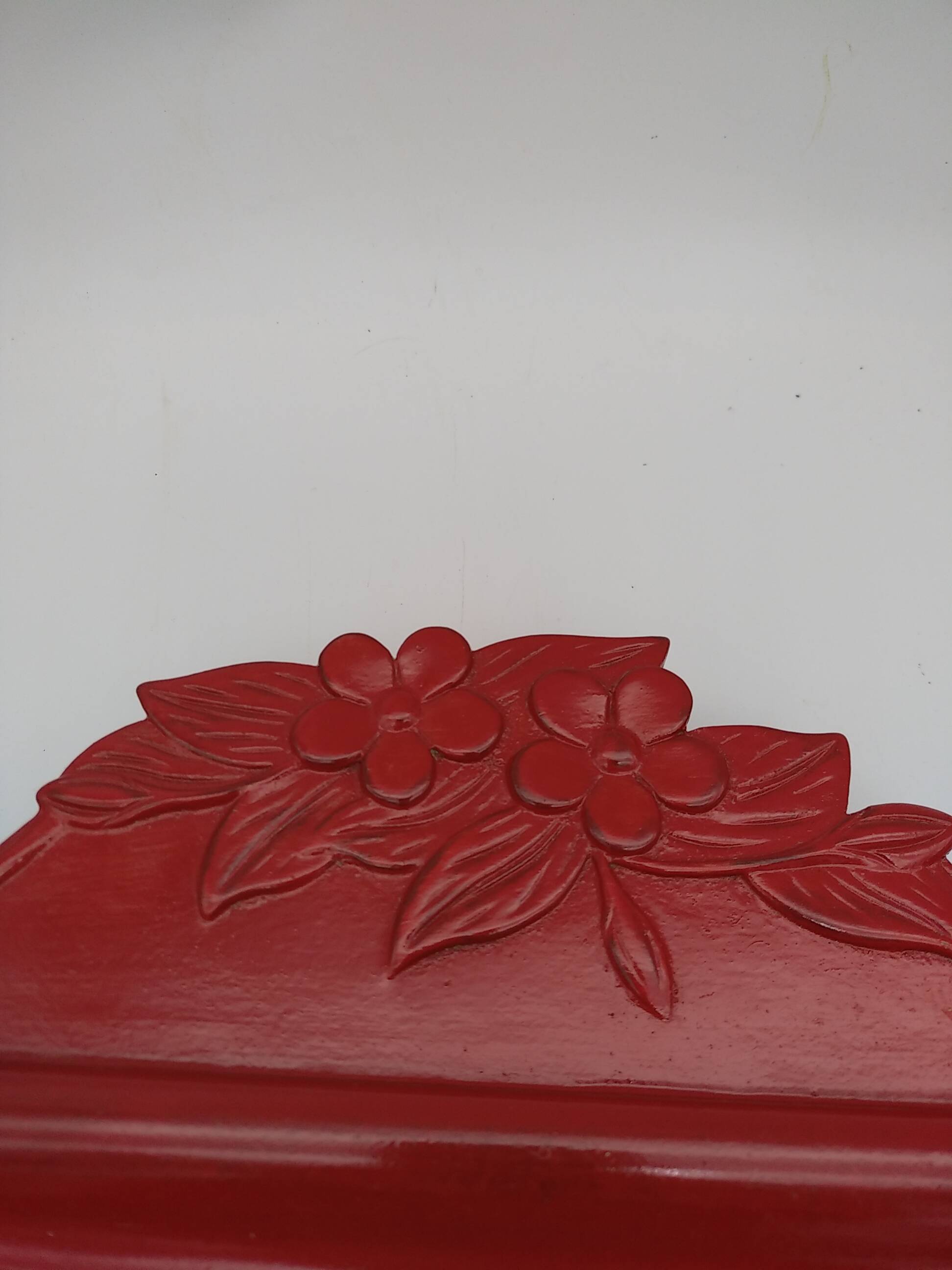 Wooden wall key holder mirror.Country Corner.