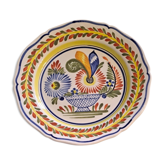 Old hollow plate with Breton floral motifs from Henriot Quimper