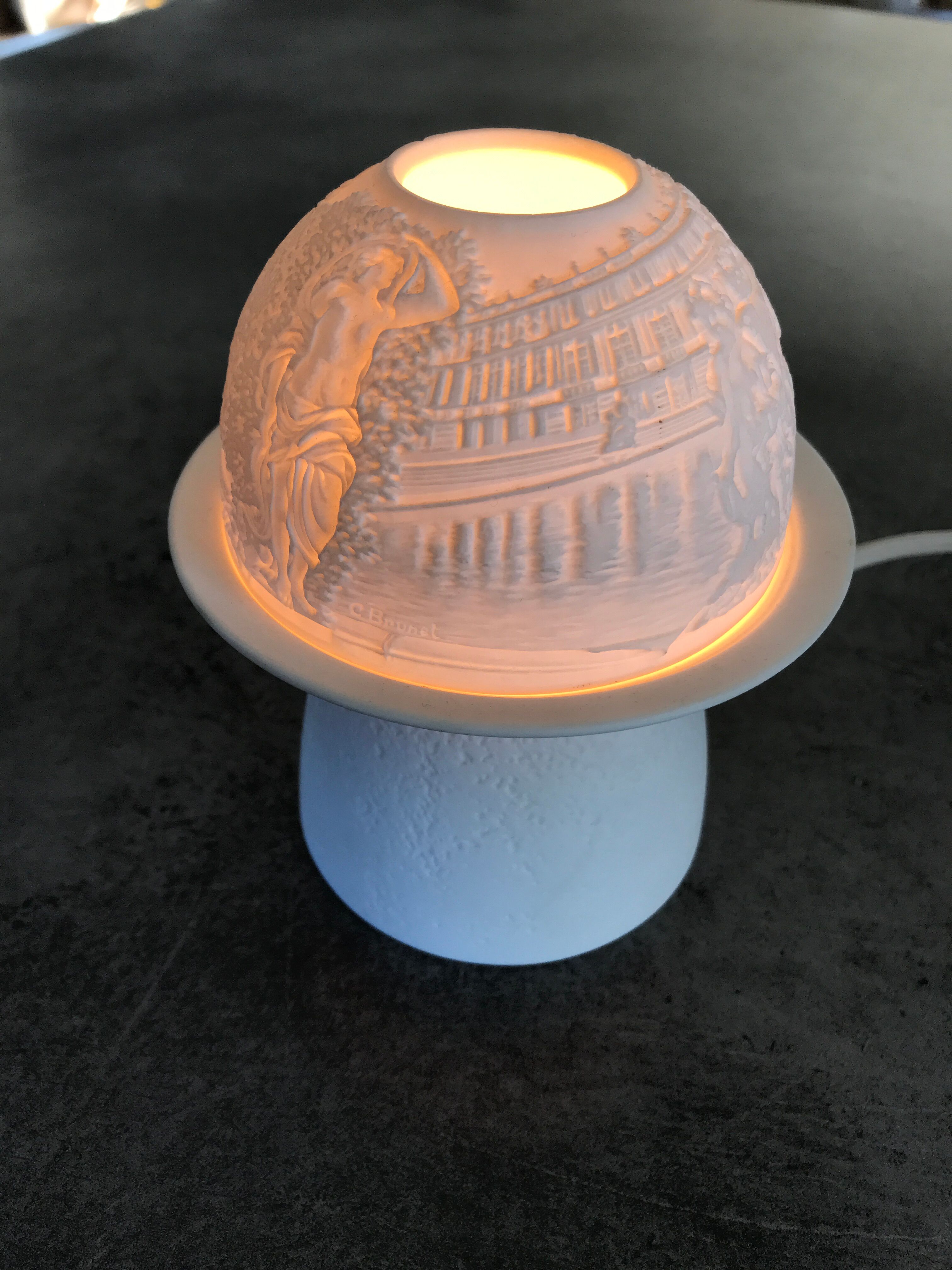LAMP Night light Lithophanie BERNARDAUD Limoges in BISCUIT decoration VERSAILLE signed