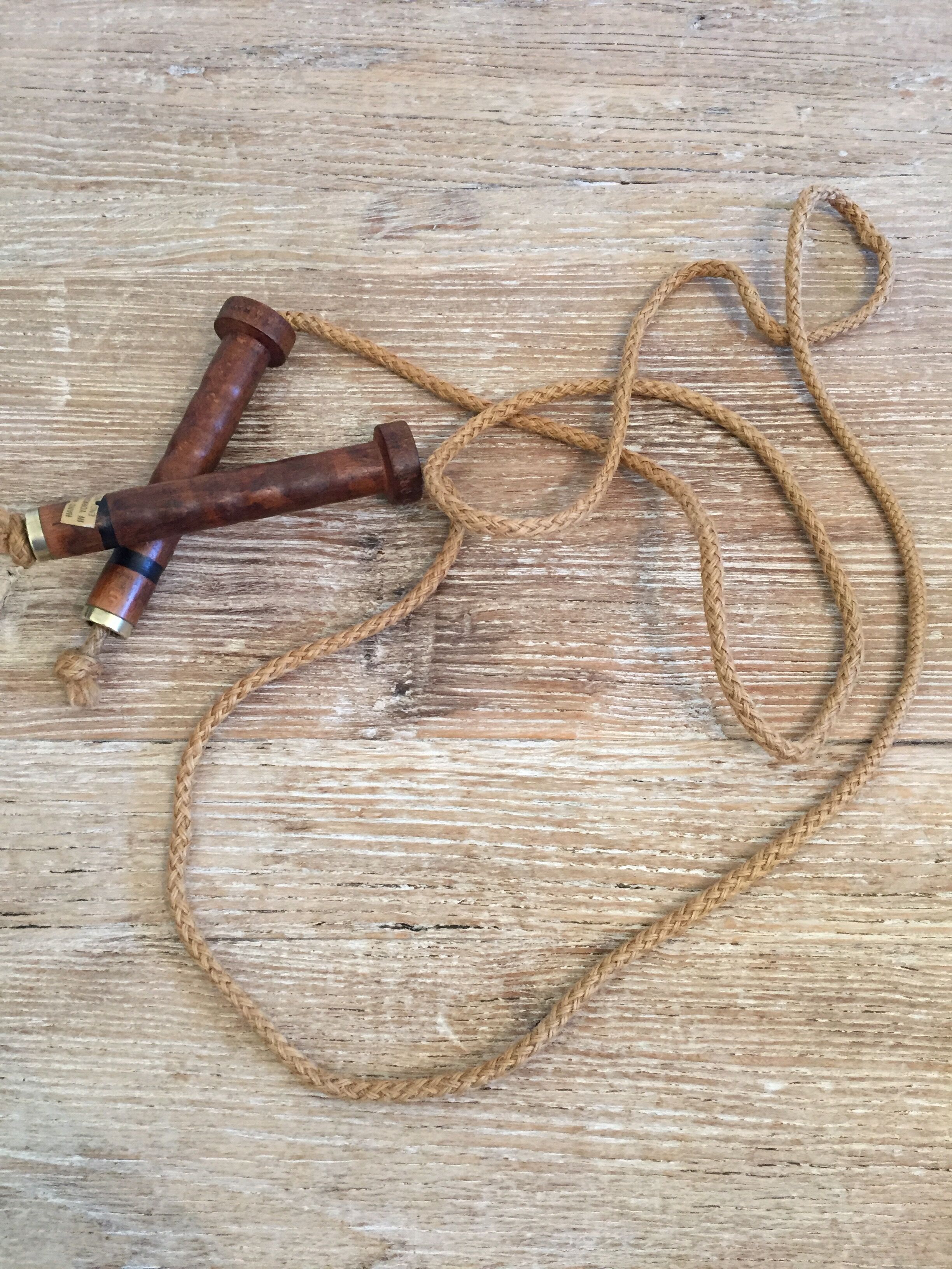 English jumping rope