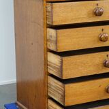 English Victorian sideboard/housekeeper cupboard with 10 drawers and 5 shelves