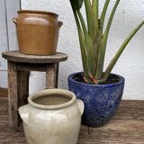 Pot in brown stoneware
