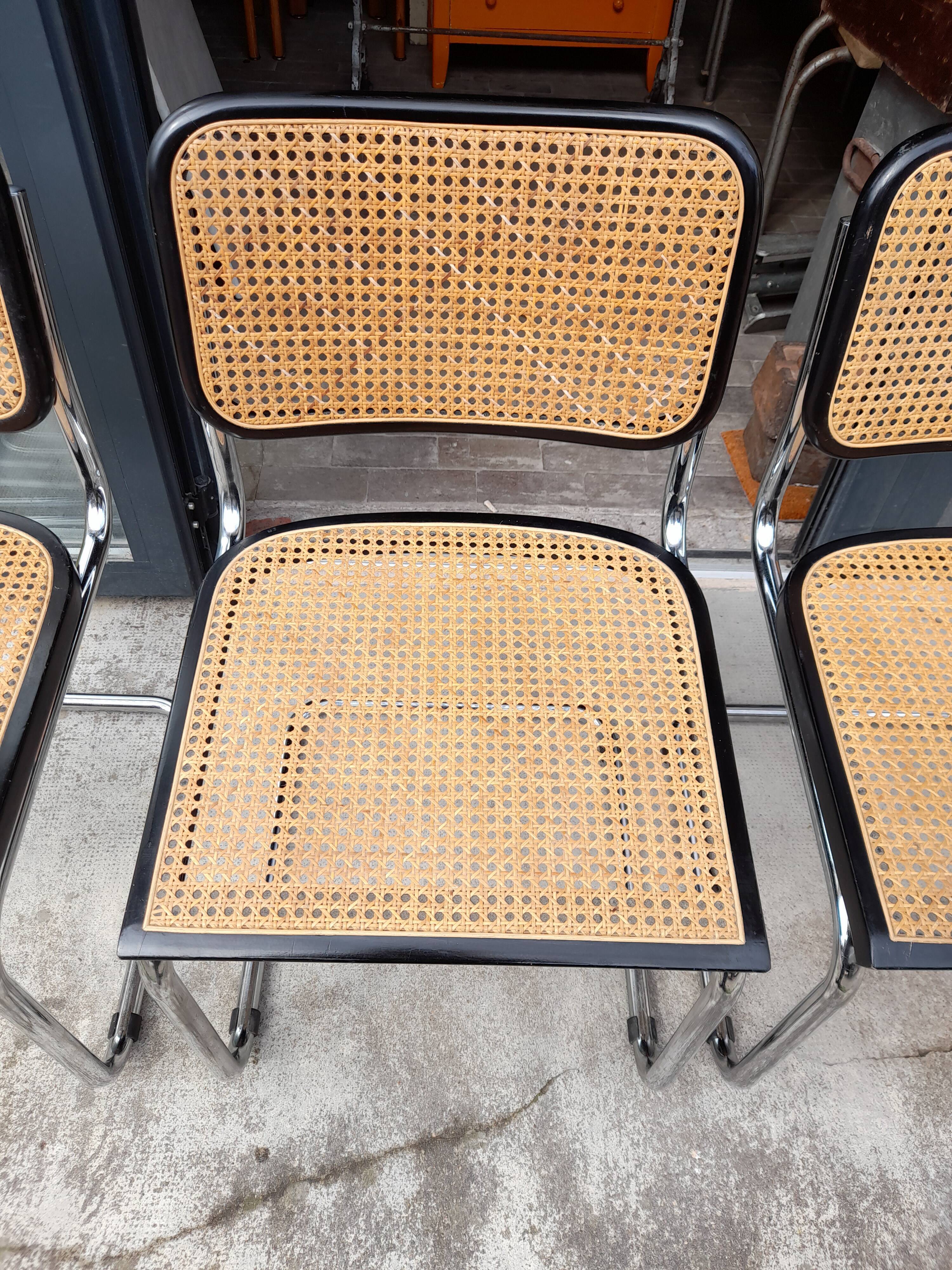 Serie de 4 Chaises B32 de Marcel Breuer