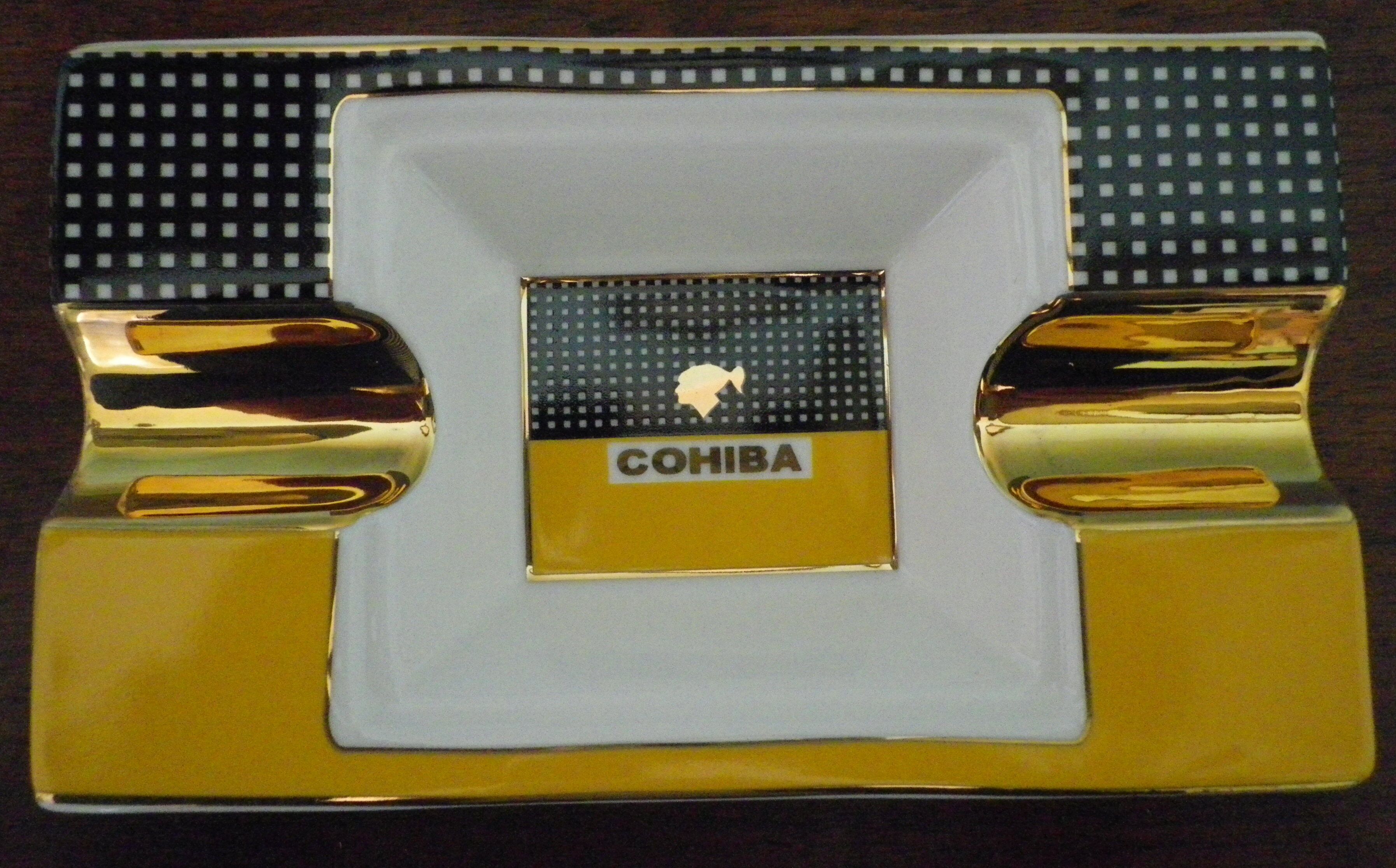 Ashtray COHIBA design, glazed porcelain, Cuba