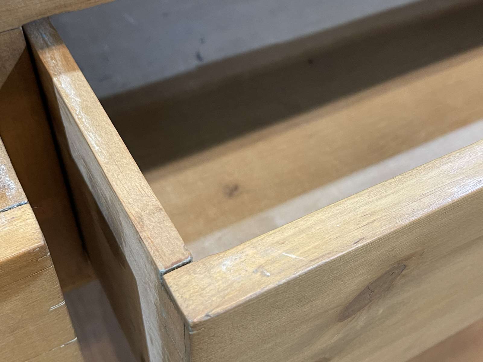 Victorian chest of drawers in nineteenth century fir