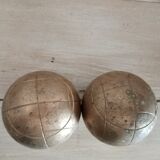 Petanque balls