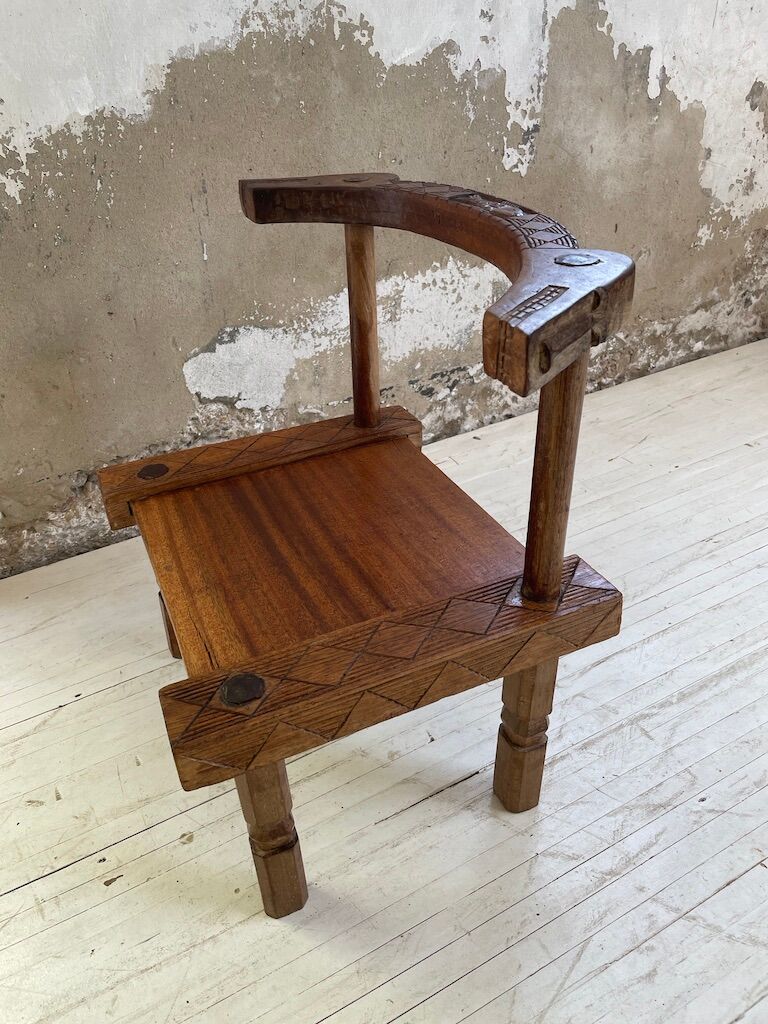 Low chair côte d'ivoire