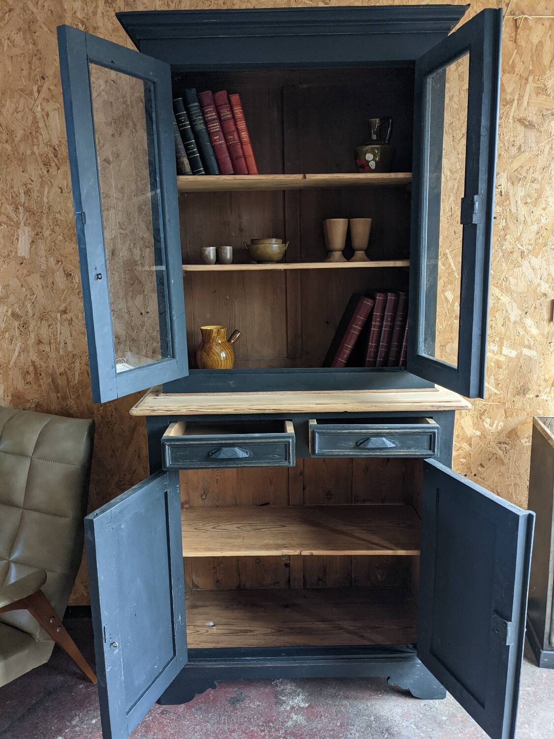 2-body dresser