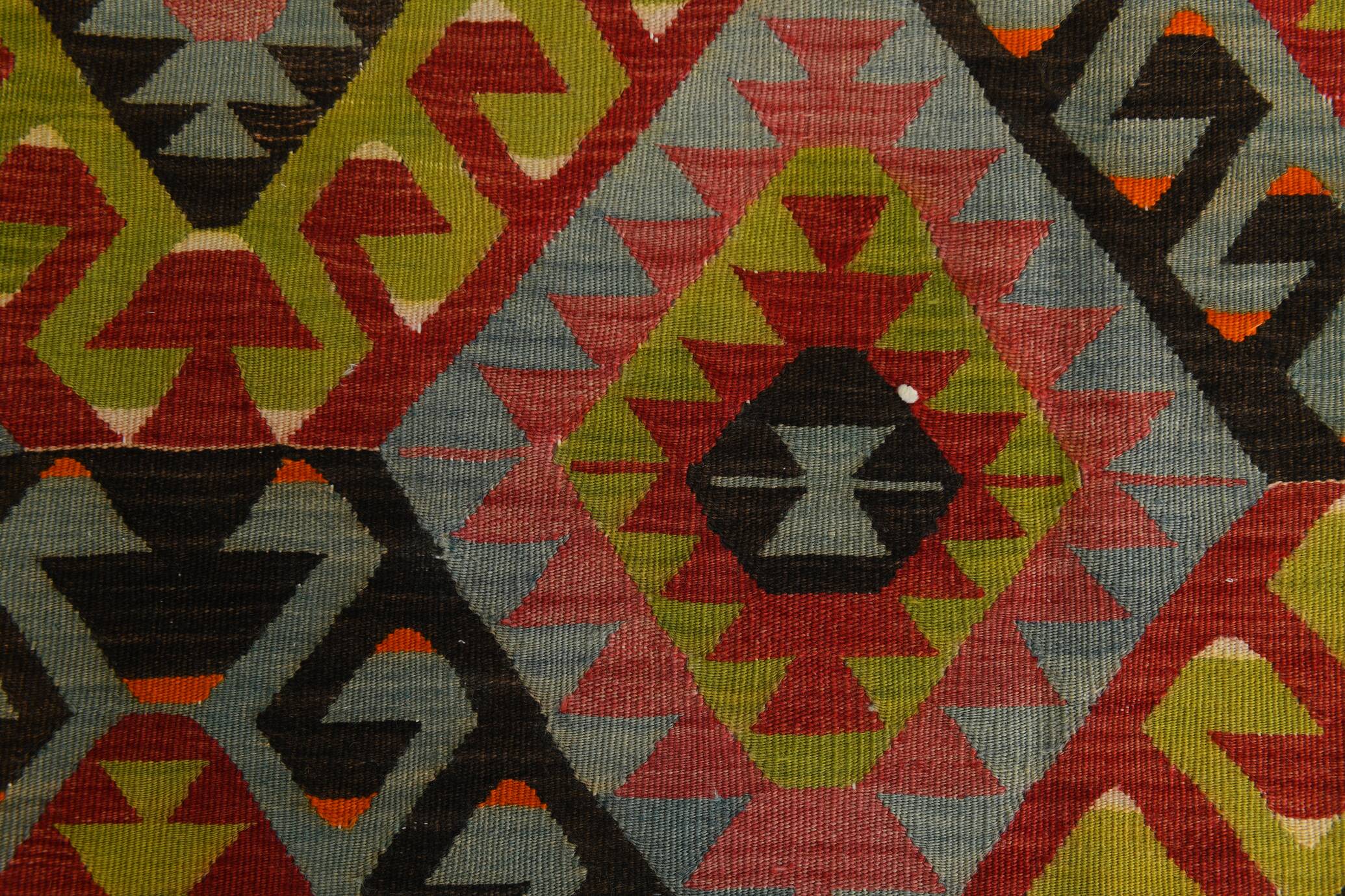 Large Green Handmade Vintage Kilim Rug, 184x309Cm