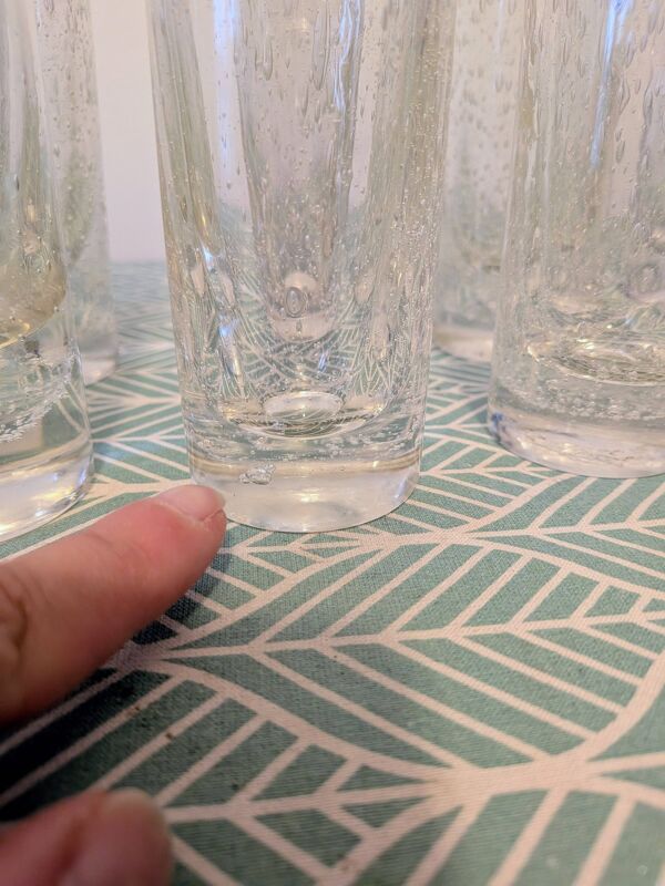 Vases en verre soufflé bullé