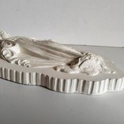 Bas relief Virgin