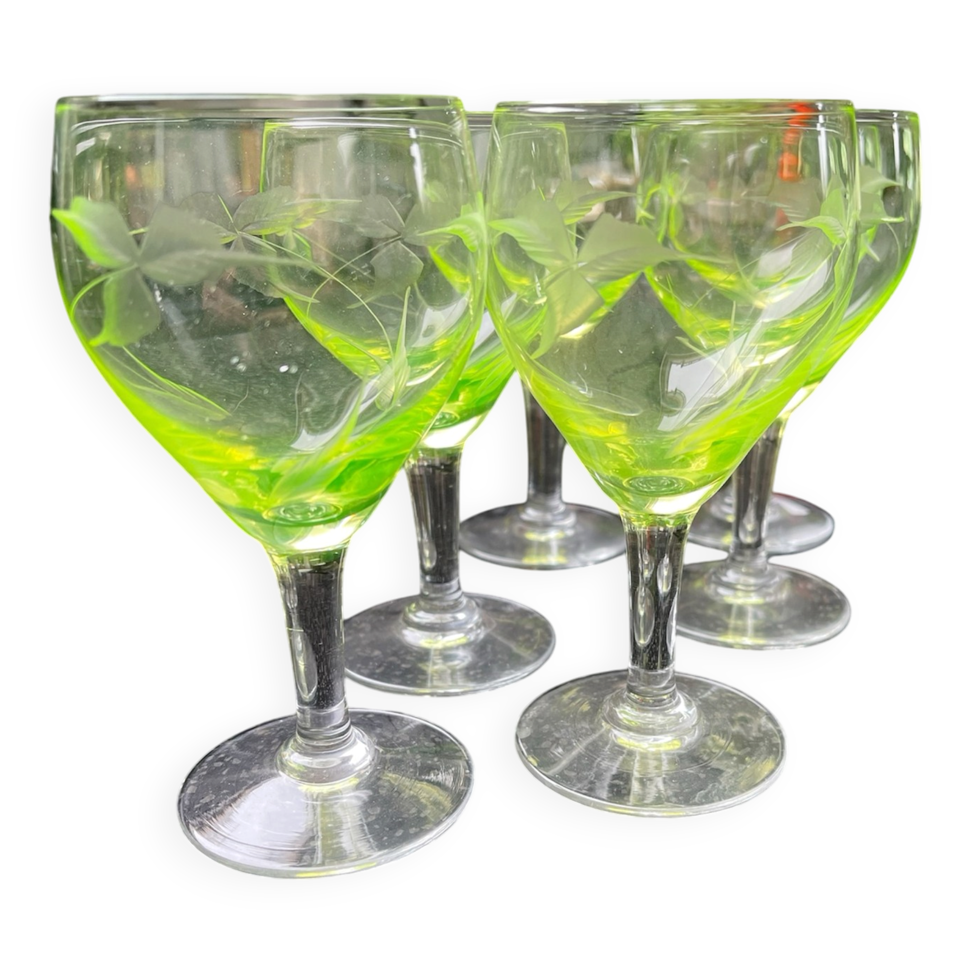 Set of 6 antique engraved glasses in uranium glass – Art Deco