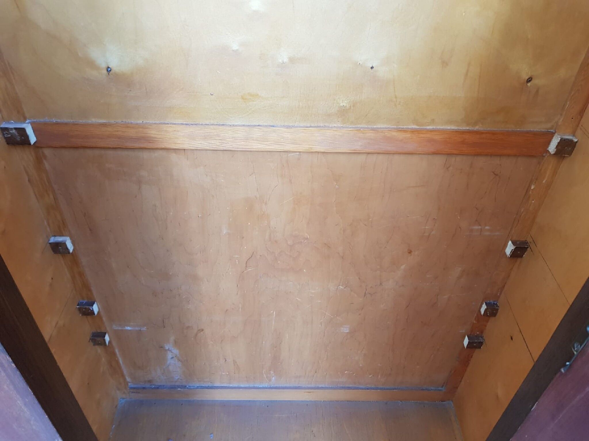 English wardrobe 1930