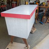 Vintage check counter