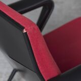 Set of 2 'Repose' easy chairs by Friso Kramer