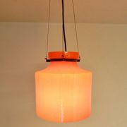 Suspension structure ondulée en verre orange 1970s