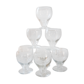 Set of 8 50s wine glasses in engraved crystal