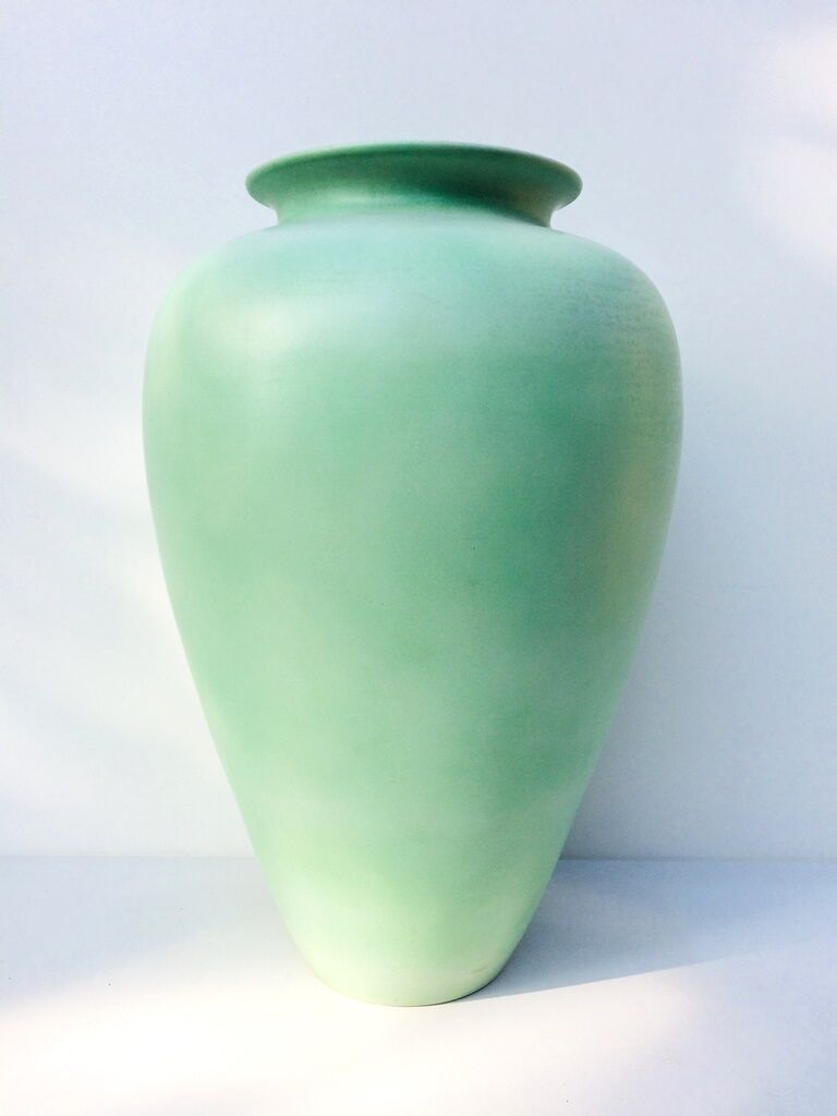 Vase faïence vert céladon