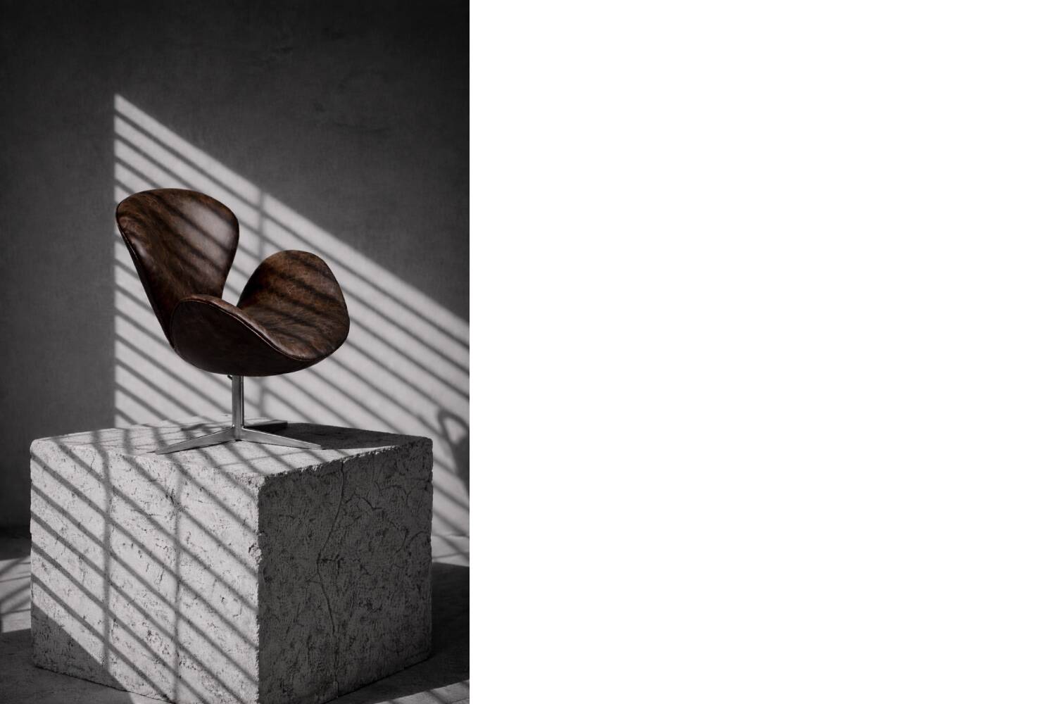 Vintage Mid-Century Modern Danish Brown Leather Swan Chair by Arne Jacobsen