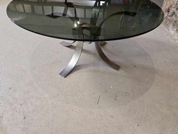 Table basse vintage en métal et verre fumé, 1970