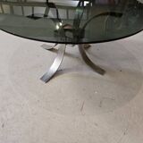 Table basse vintage en métal et verre fumé, 1970
