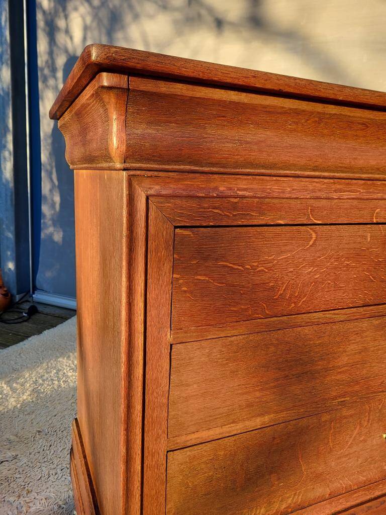 Louis-Philippe 19th century solid oak chest of 4 drawers