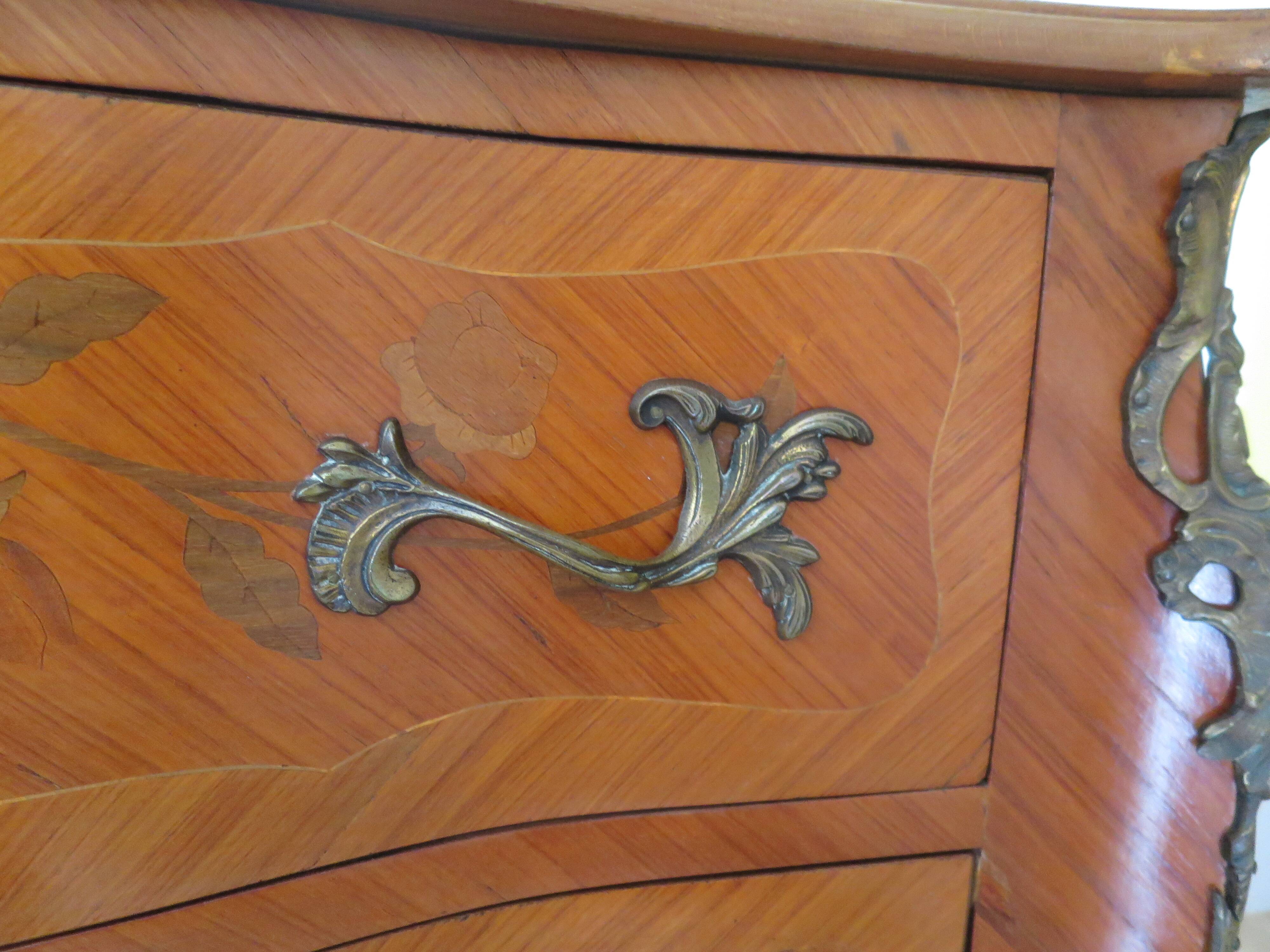 Louis XV commode - 2 drawers - floral marquetry - bronze ornament - 1950