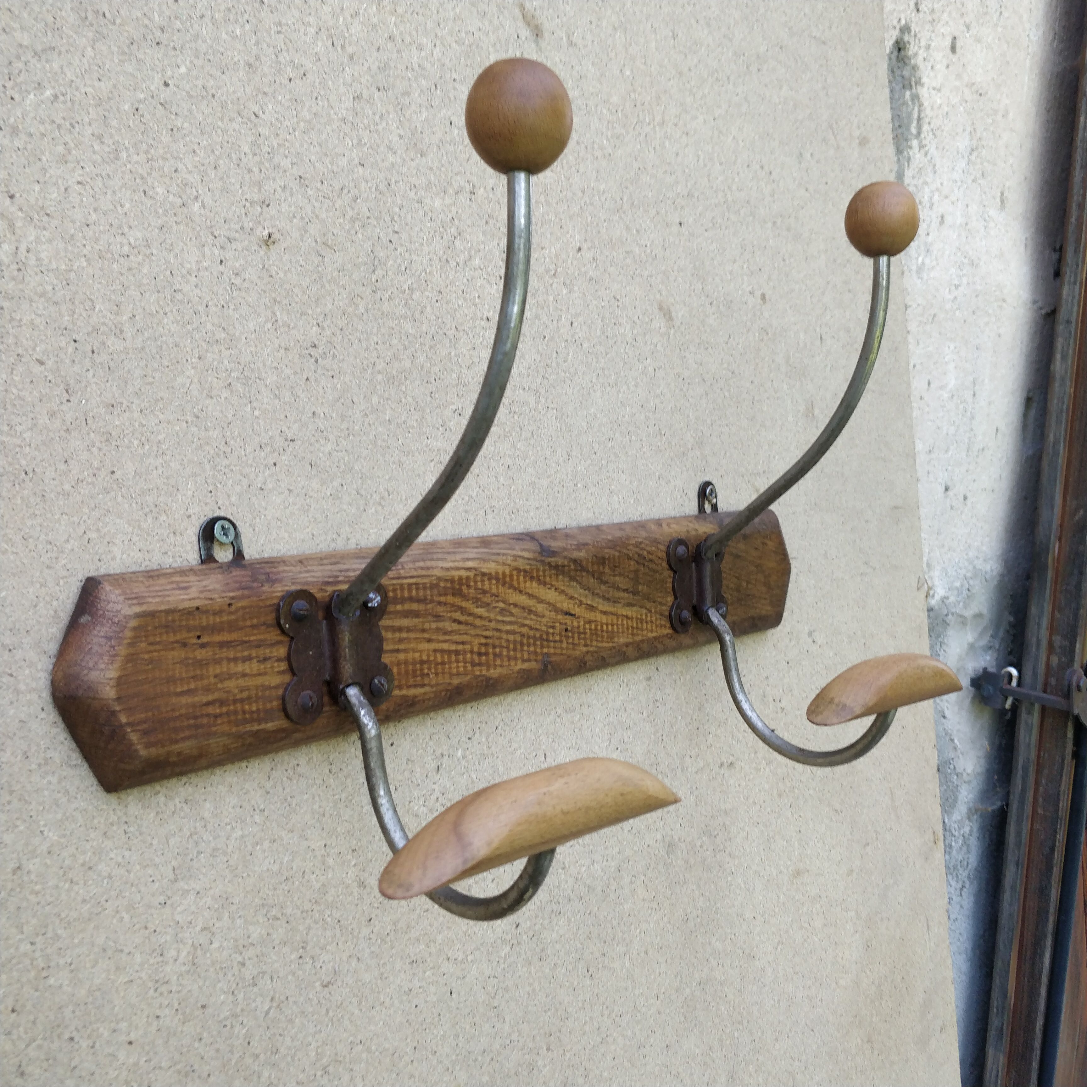 Wood/steel hooks