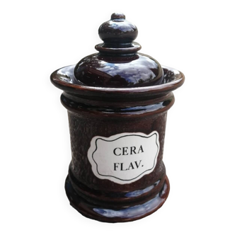 Old Cera Flav apothecary medicine jar