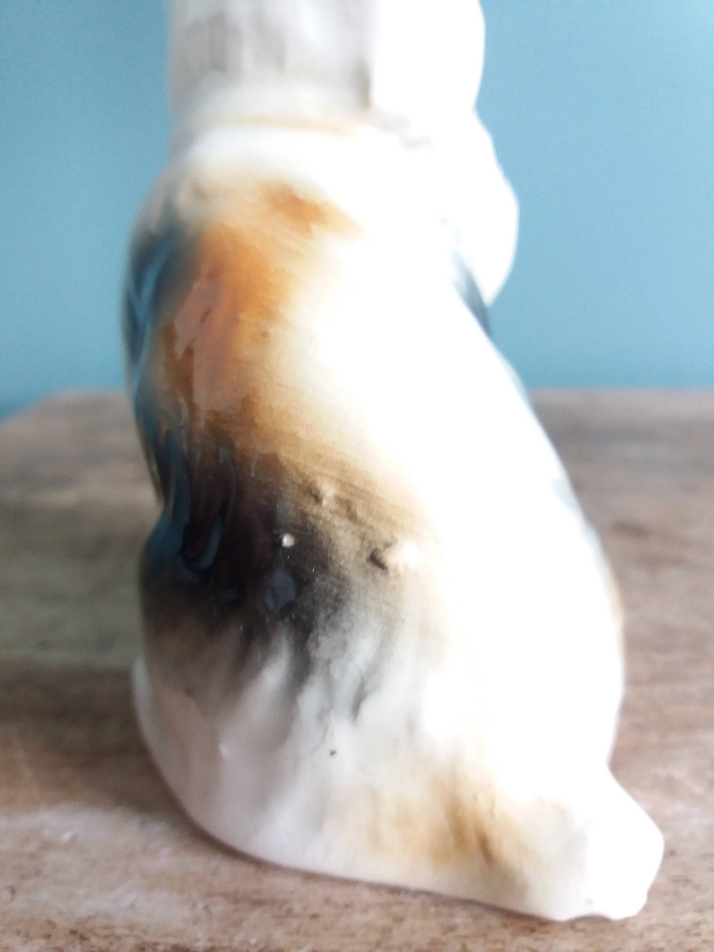 Dog signed Desvres Gabriel Fourmaintraux early 20th century