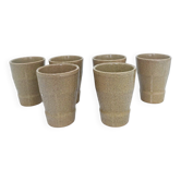Lot des 6 gobelets Grès signé Cermer.Beige mouche, fini mat granité.