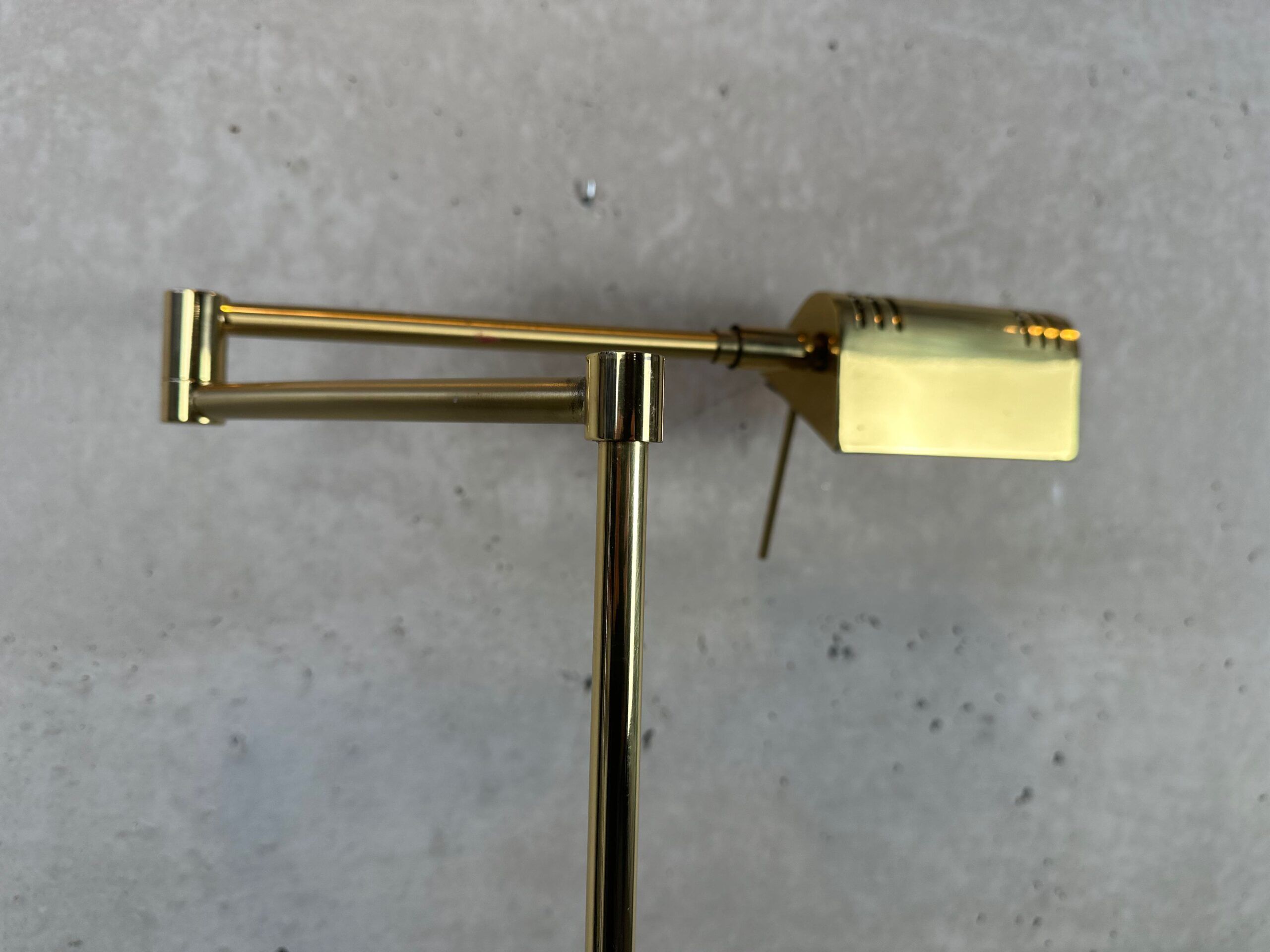 Vintage adjustable reading lamp – Deknudt