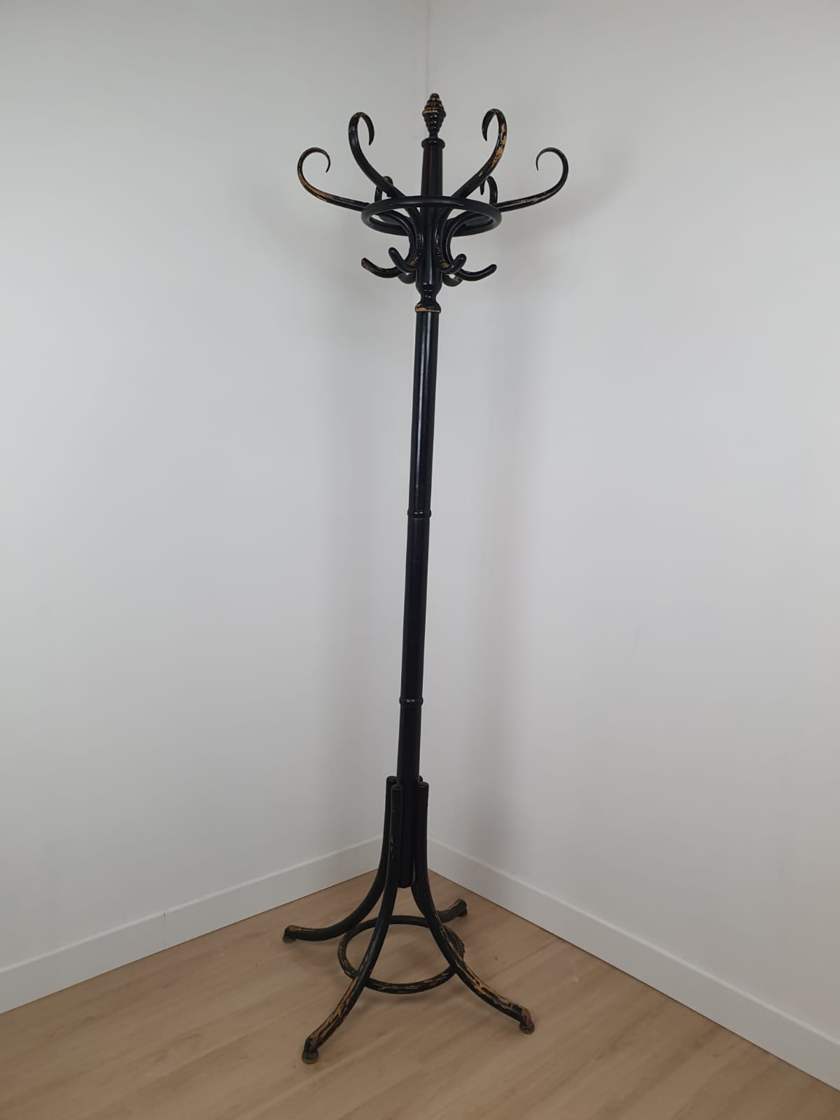 Coat rack parrot Thonet, curved wood 1930 - 40