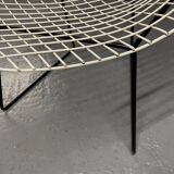 Diamond chair designed by Harry Bertoia for Knoll