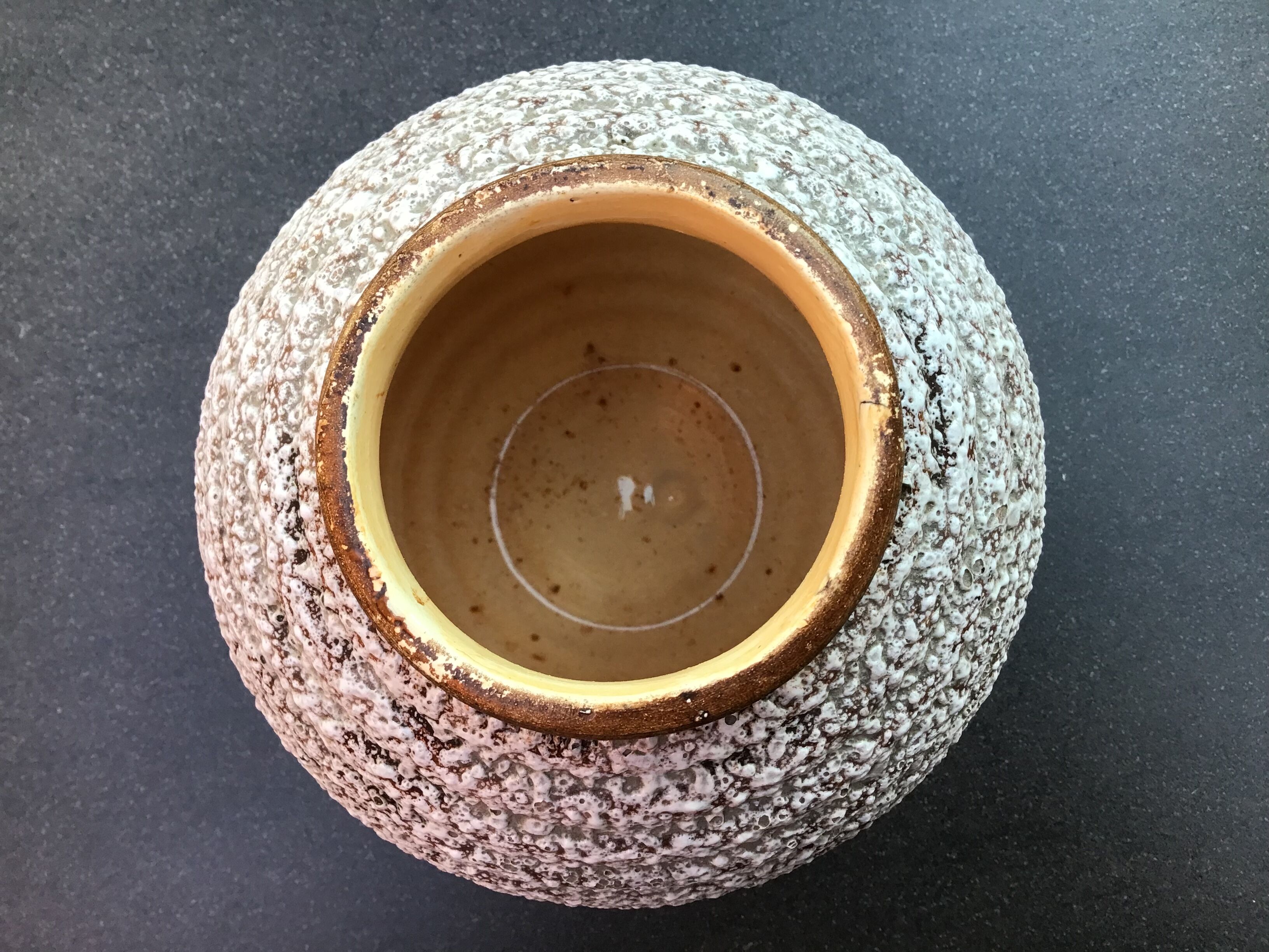 Art deco Odyv ball vase