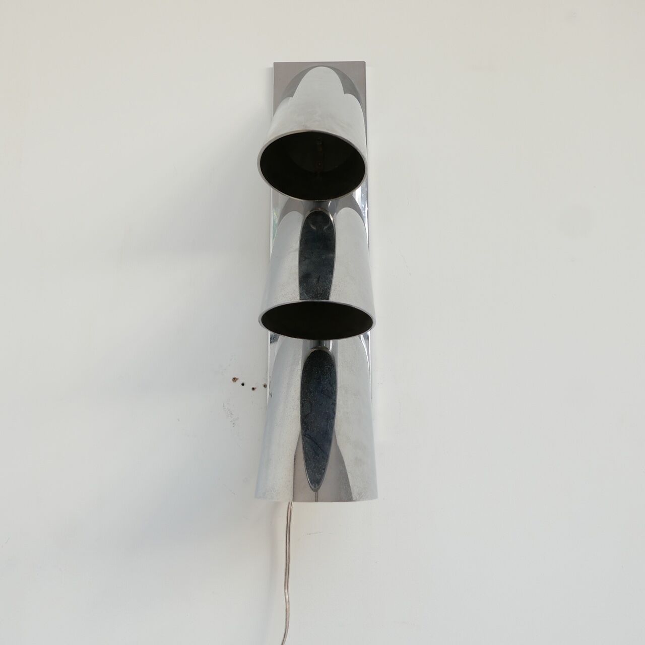 Italian mid-century three tube directional wall light