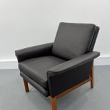Chair model 218 by Finn Juhl Jupiter for France & Søn France and Daverkosen Denmark 1965