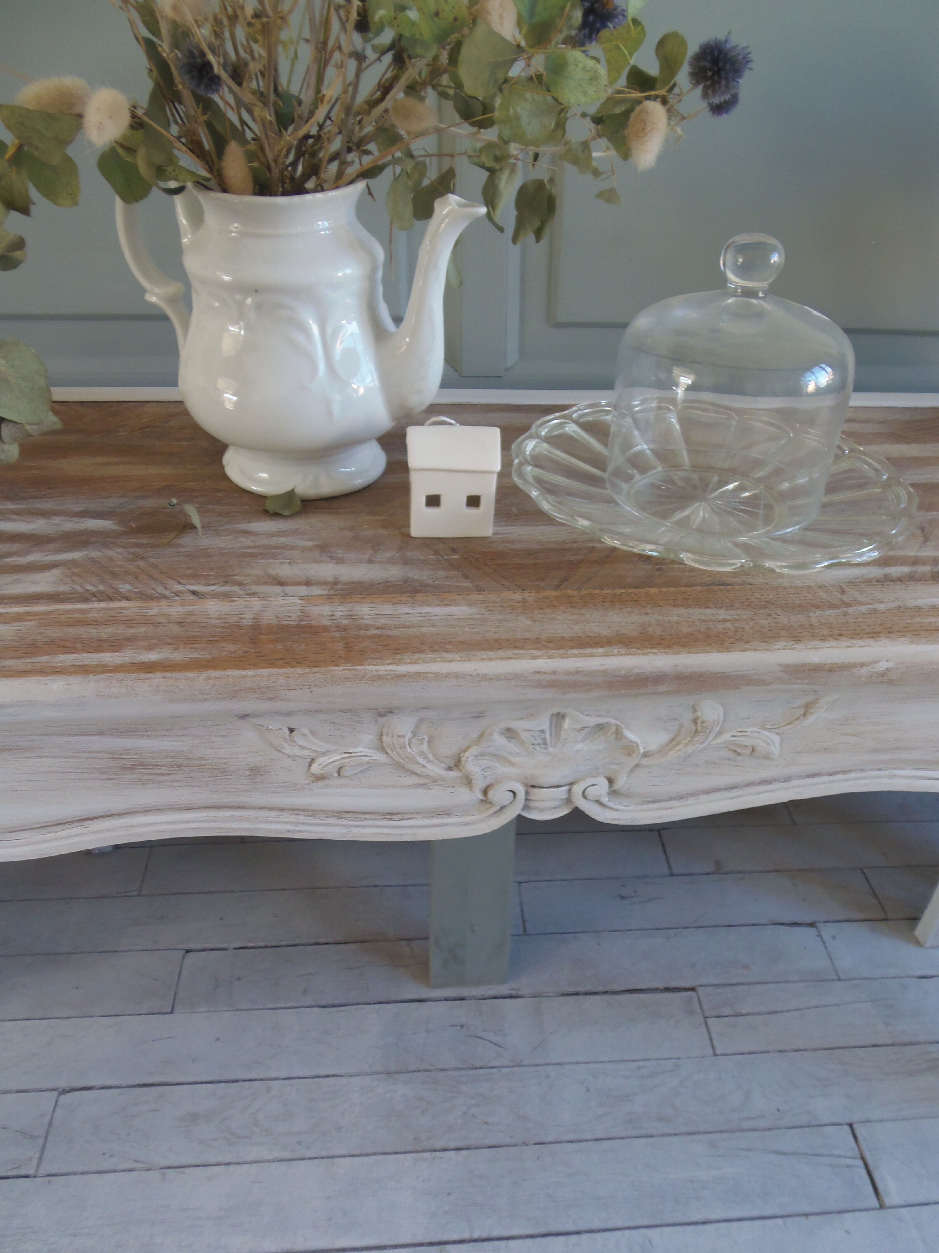 Louis XV style console in pearl gray patinated oak, patinated inlaid top.