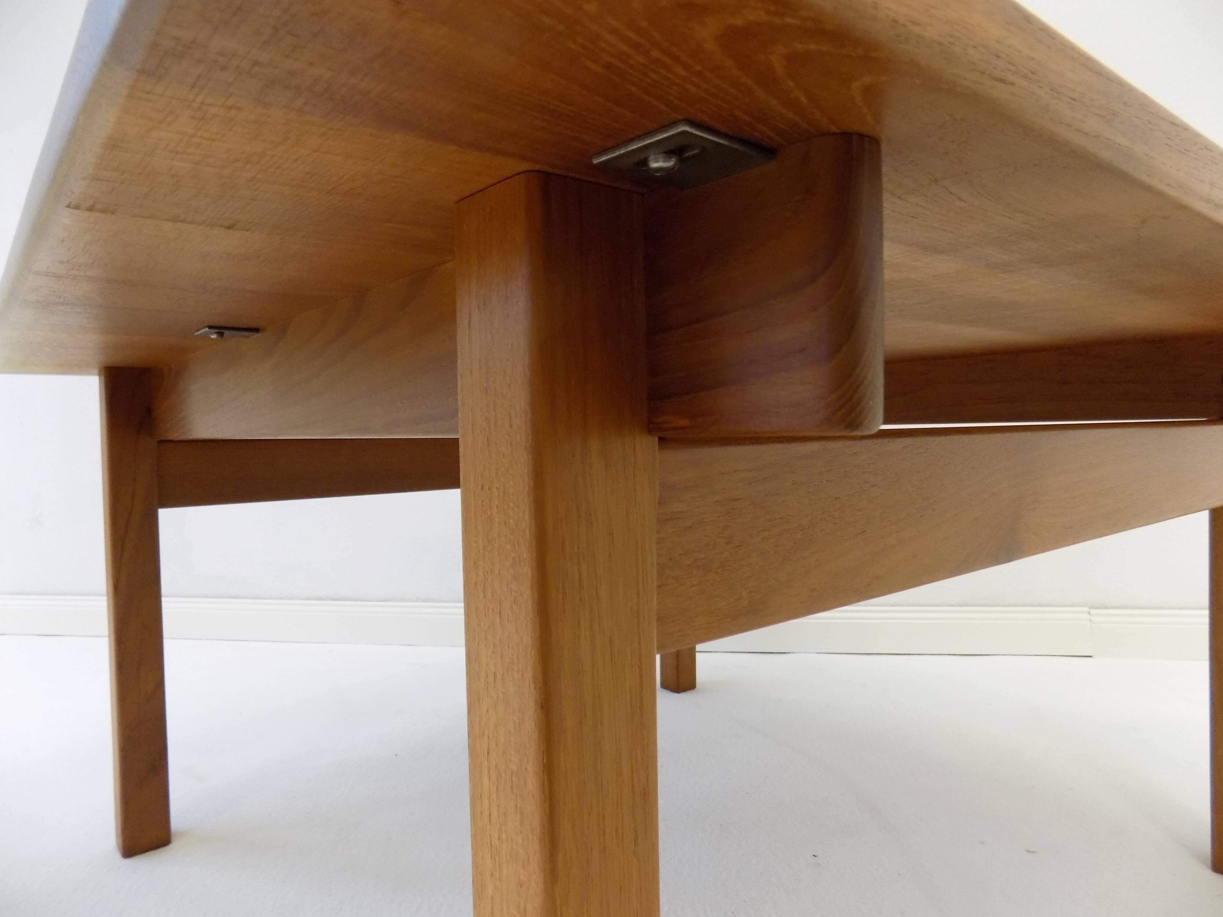 KP Møbler oak coffee table High by Kurt Østervig