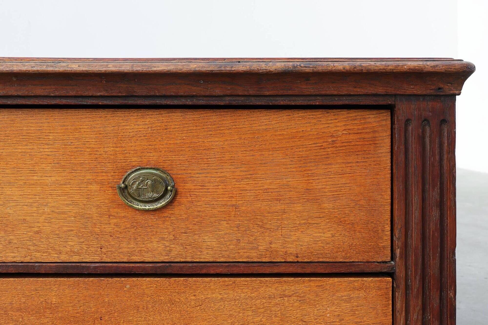 French Louis XVI Oak Commode with Fluted Corner Posts and Brass Handles, ci
