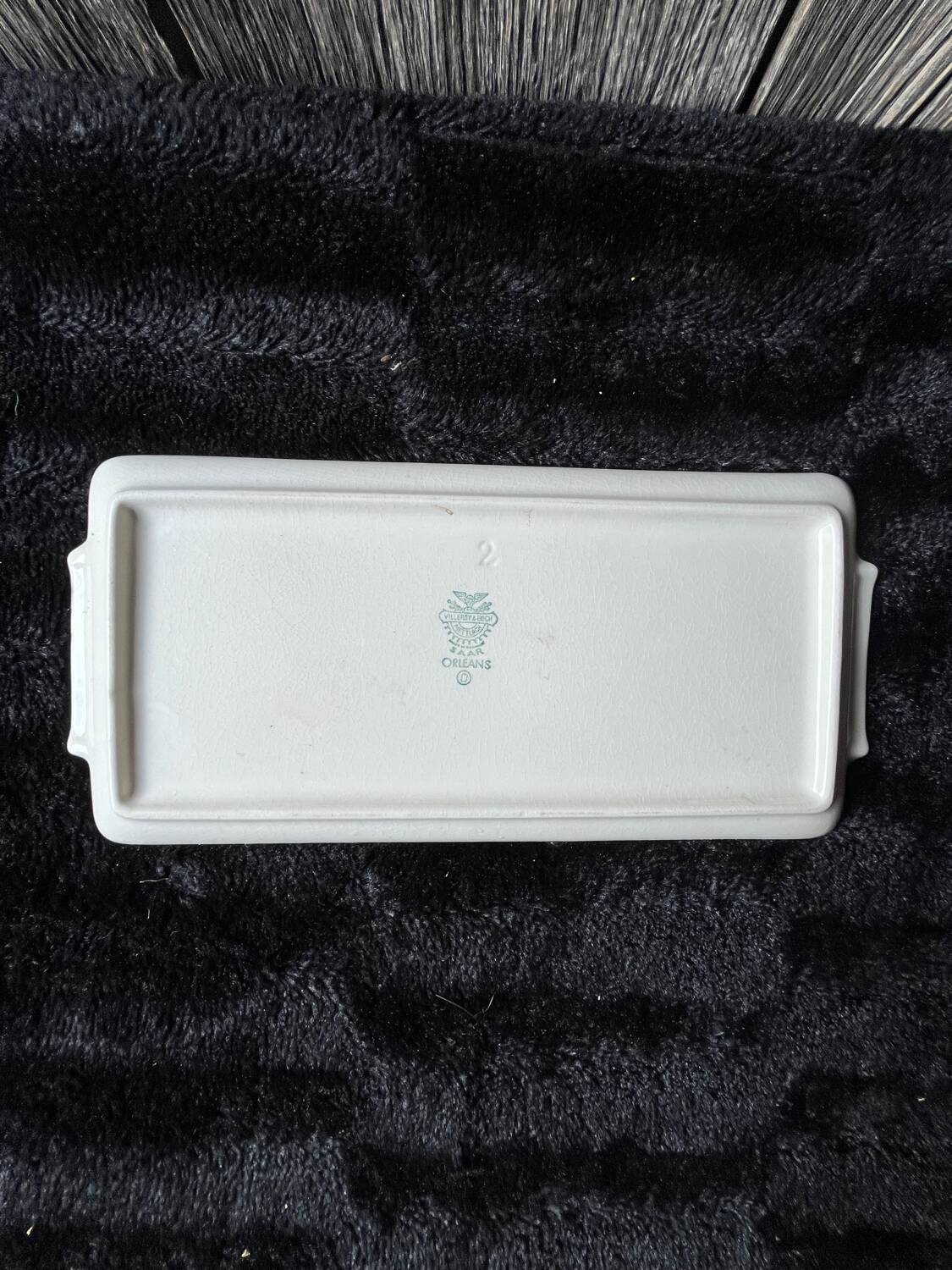 Cake dish