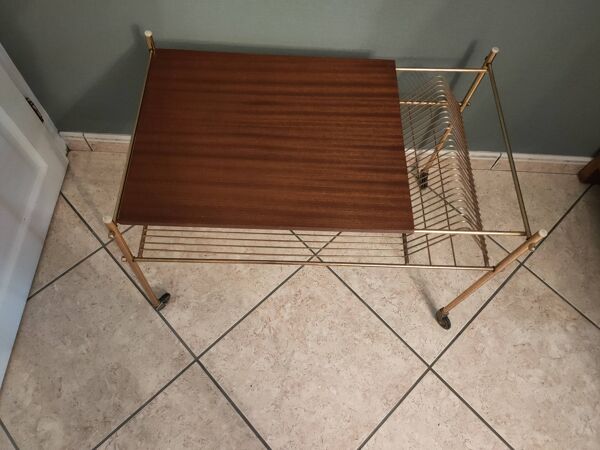 table basse vintage porte vinyles