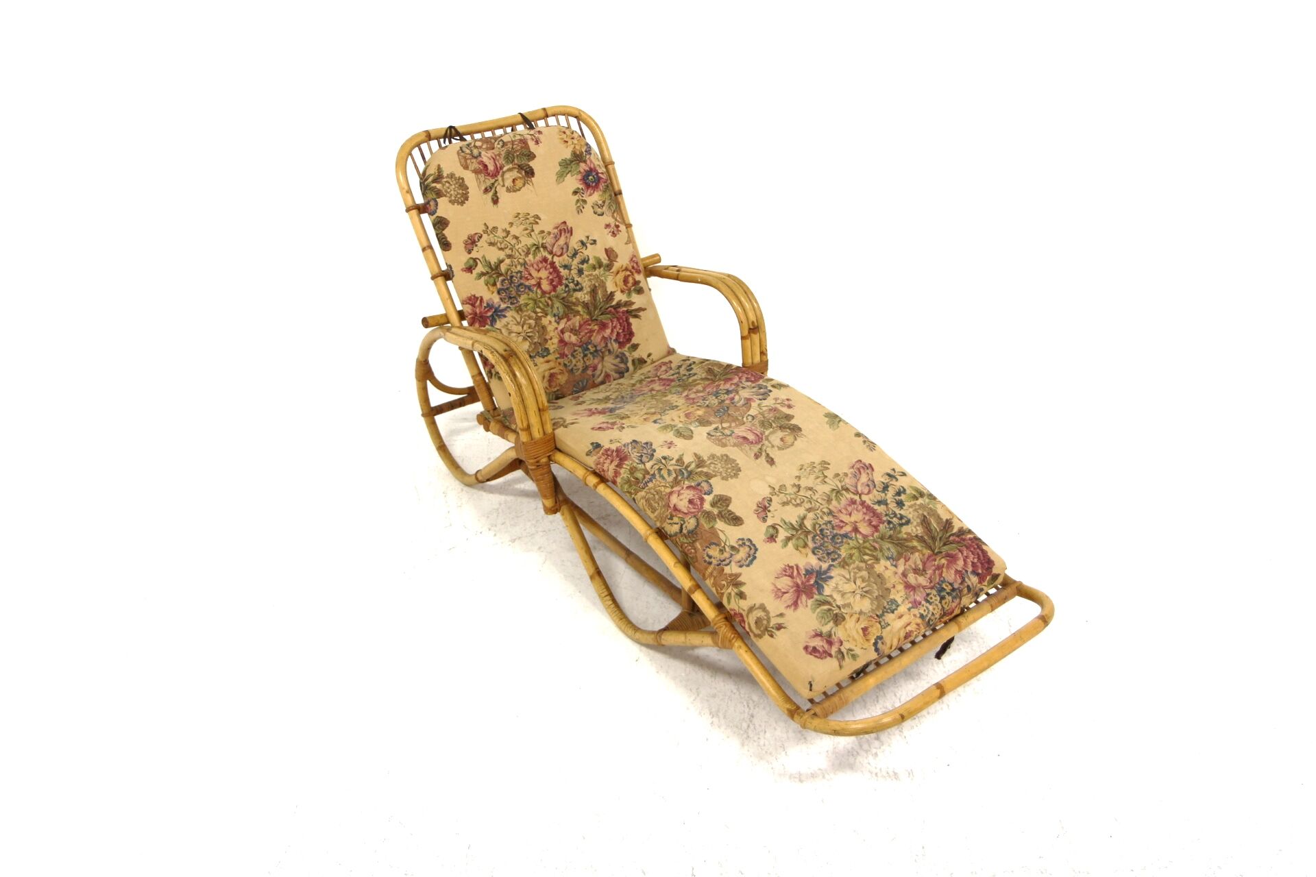 Rattan chaise longue, Sweden, 1960