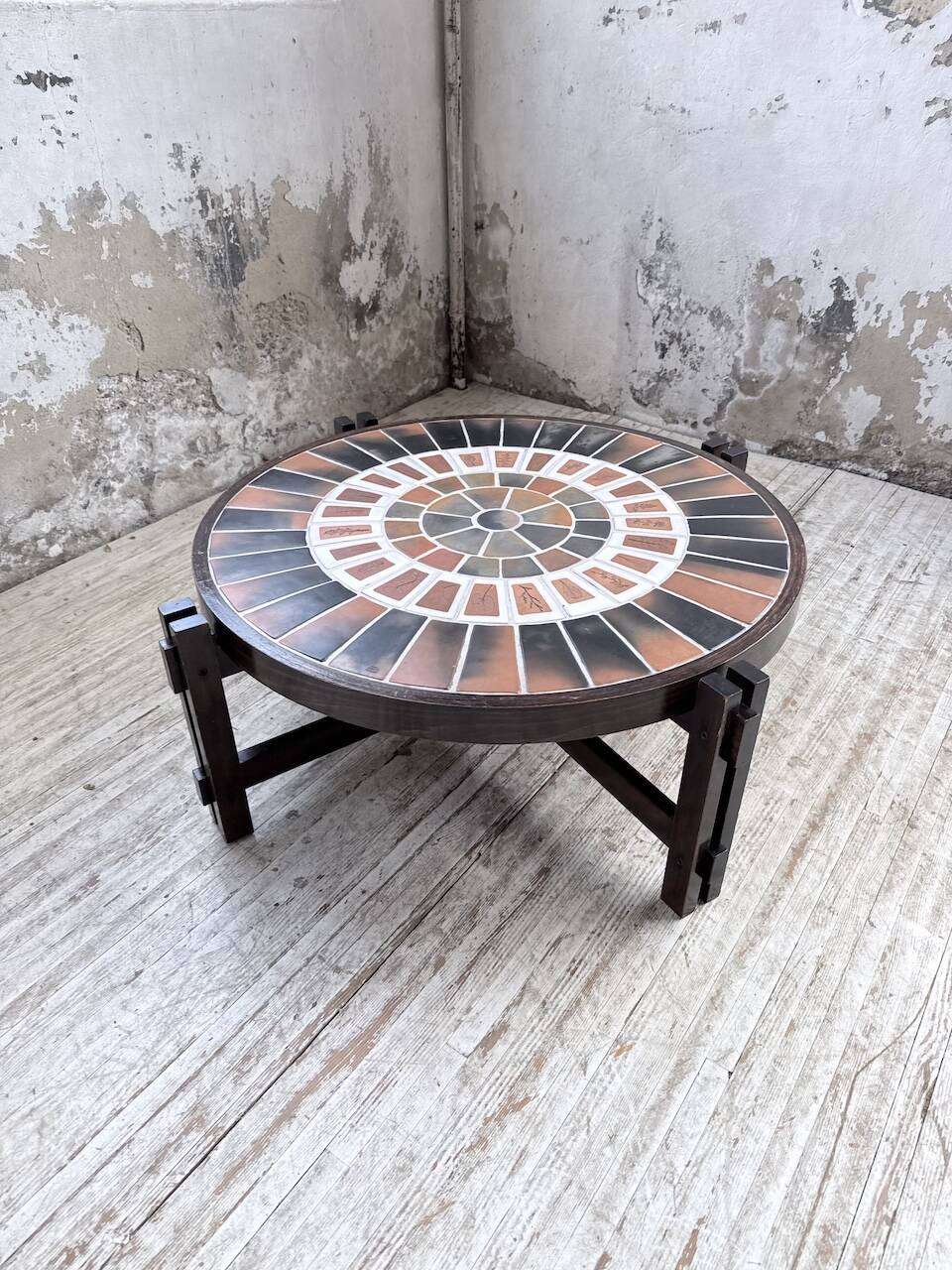 Round coffee table Roger Capron herbarium terracotta